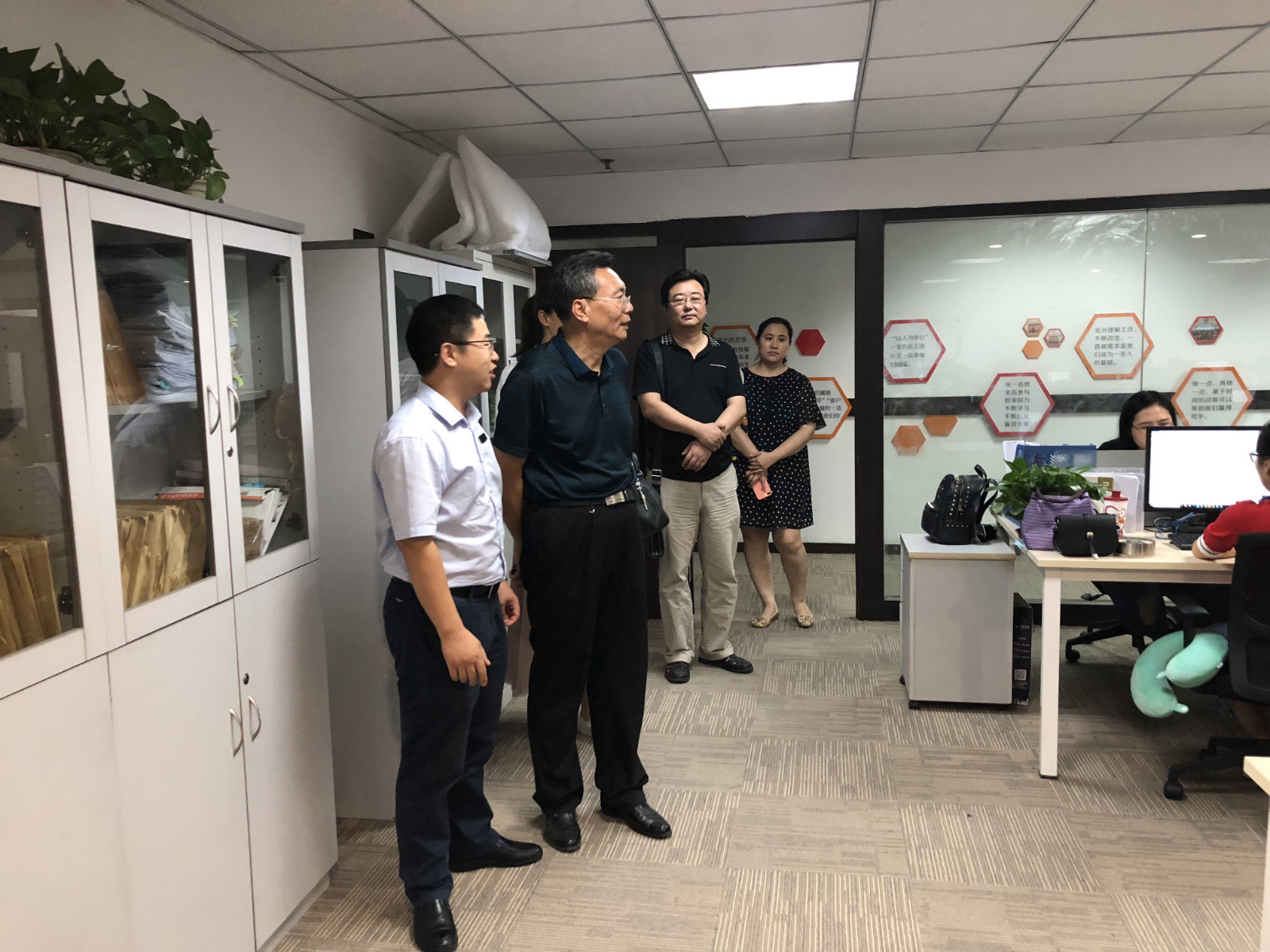 图片1_meitu_1.jpg